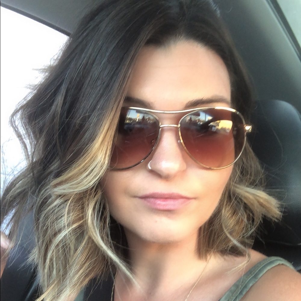 Meet your Posher, Ashleigh